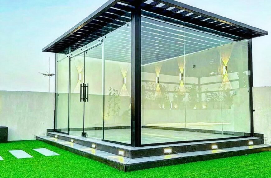 أشكال مجالس زجاجية مودرن وسندويش بانل بالشرقية|تركيب غرف زجاجية خارجية 2026