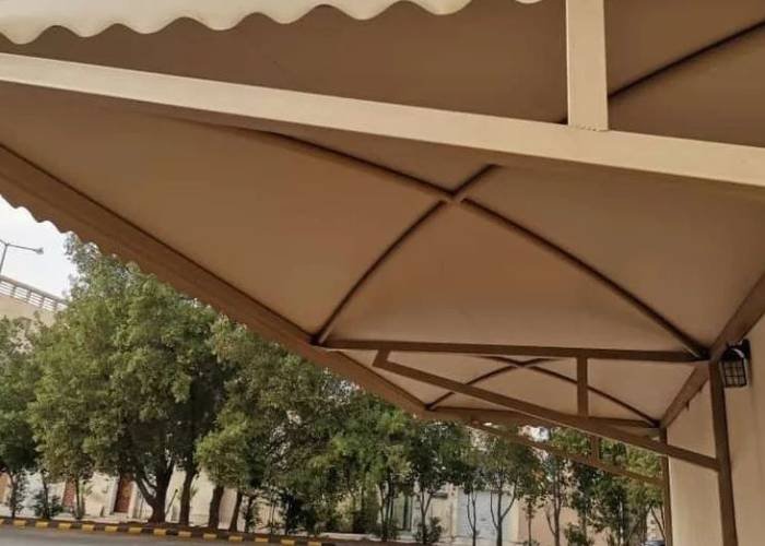 مظلات مدارس ومظلات منازل خارجية في الدمام